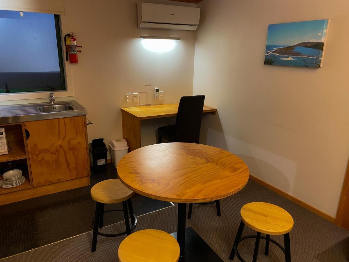 Waitomo Lodge Te Kuiti ภายนอก รูปภาพ