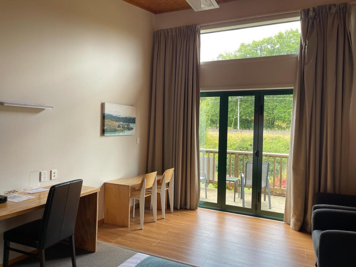 Waitomo Lodge Te Kuiti ภายนอก รูปภาพ