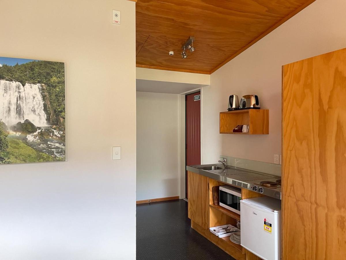 Waitomo Lodge Te Kuiti ภายนอก รูปภาพ