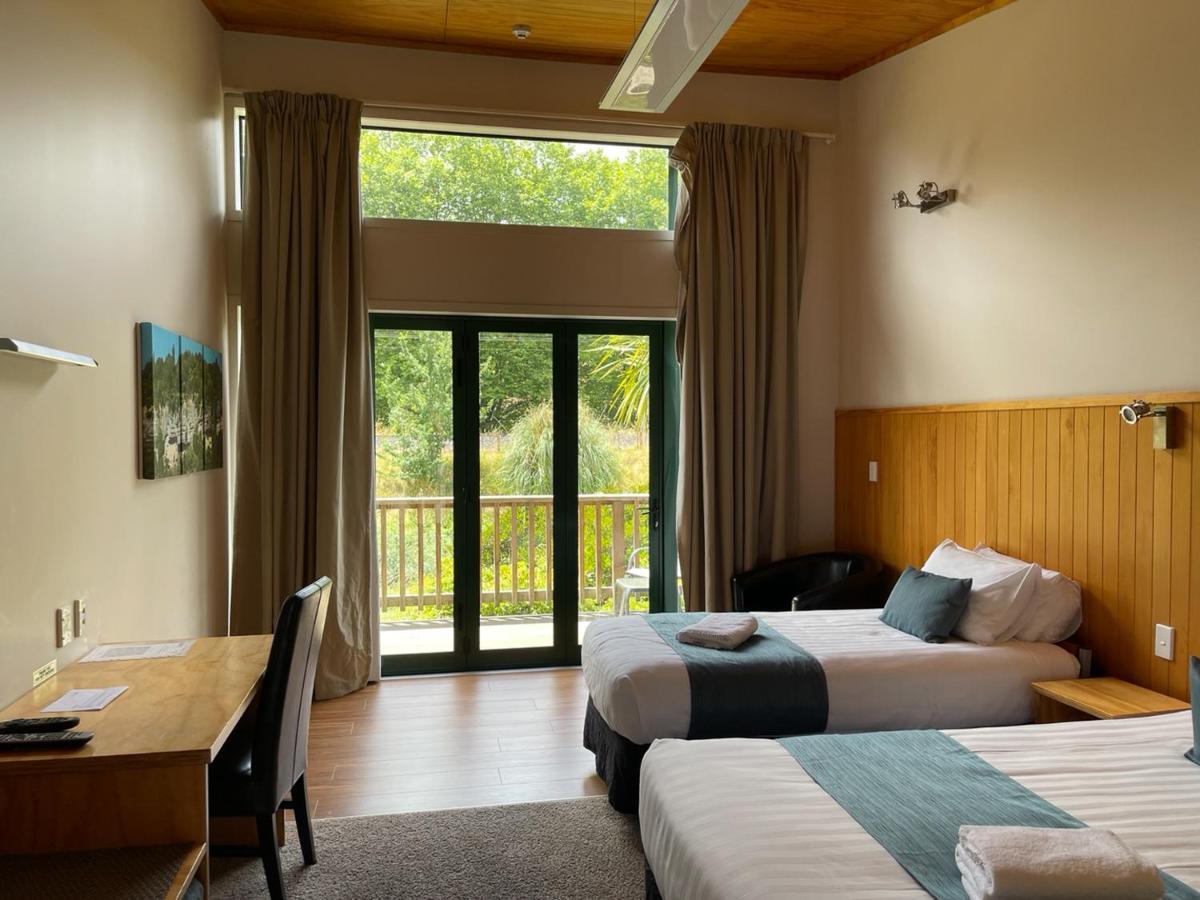 Waitomo Lodge Te Kuiti ภายนอก รูปภาพ