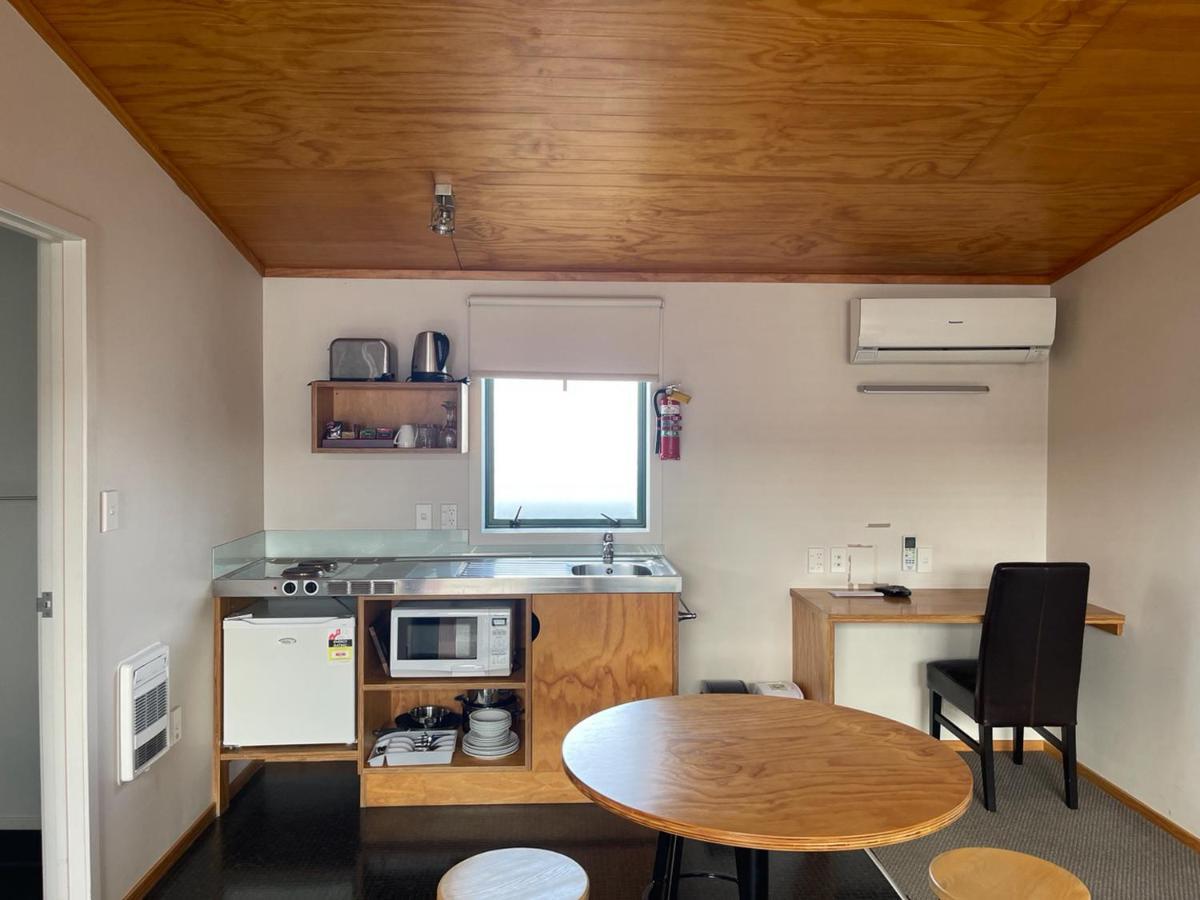 Waitomo Lodge Te Kuiti ภายนอก รูปภาพ