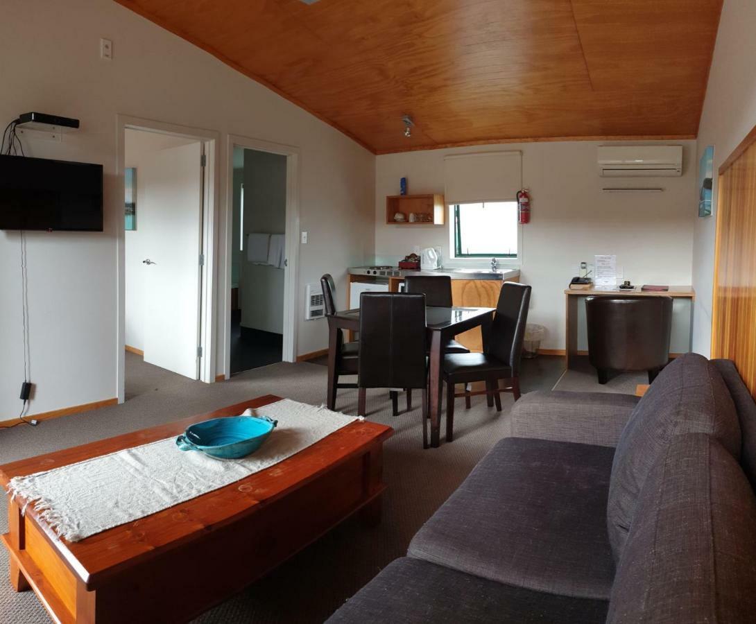 Waitomo Lodge Te Kuiti ภายนอก รูปภาพ
