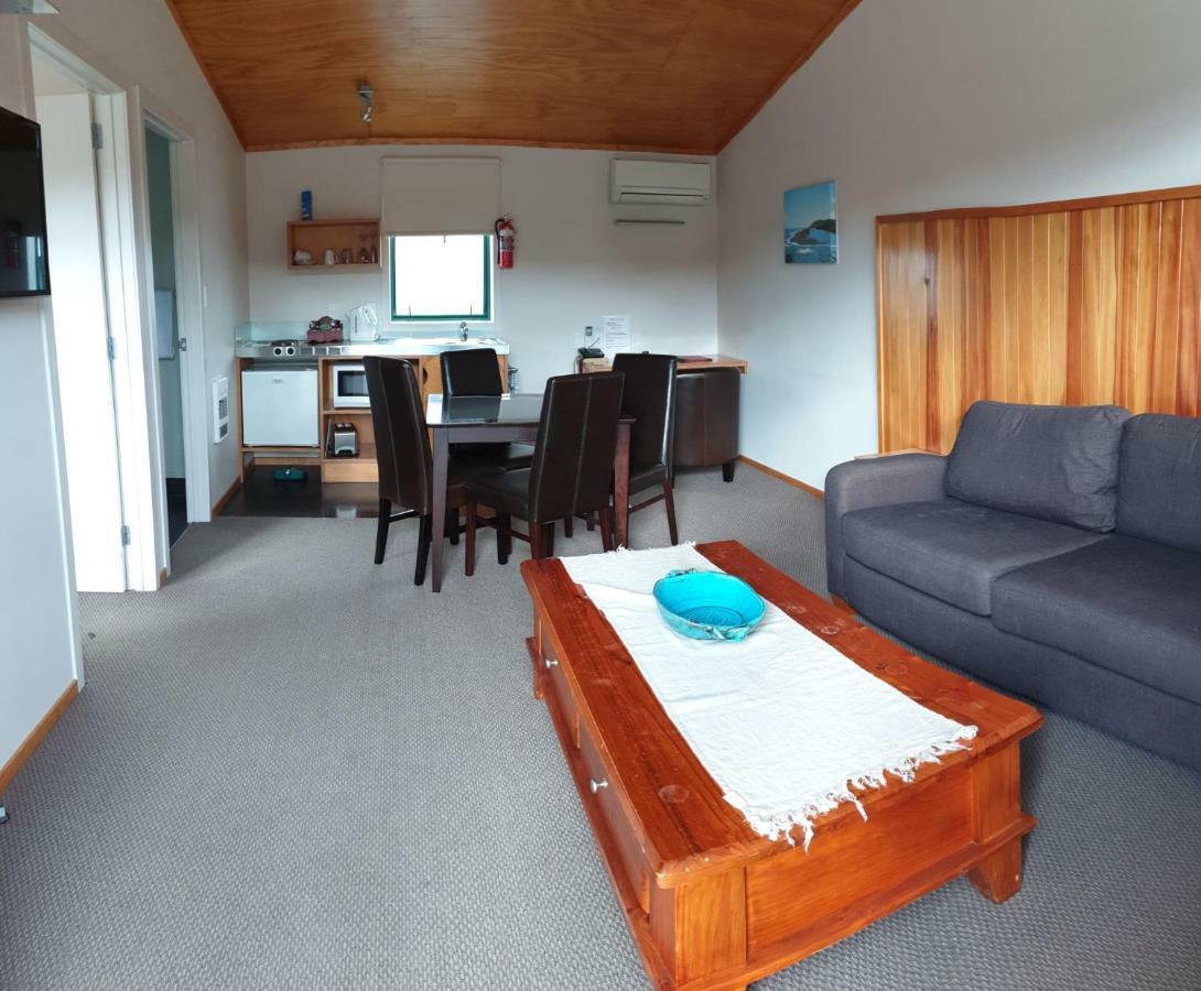 Waitomo Lodge Te Kuiti ภายนอก รูปภาพ