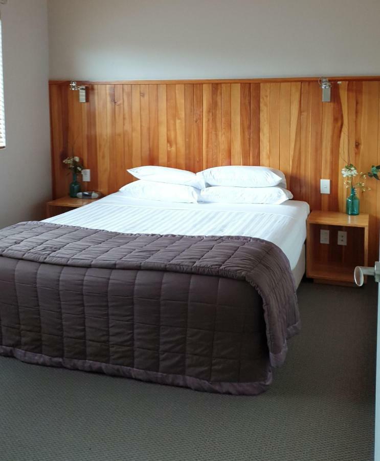 Waitomo Lodge Te Kuiti ภายนอก รูปภาพ